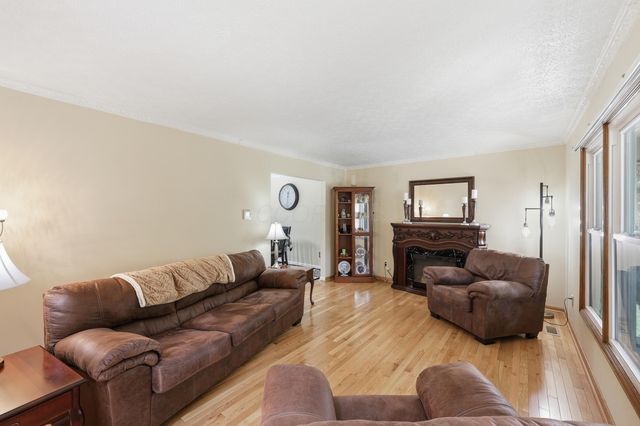 211 Rosehill Road, Reynoldsburg, OH 43068
