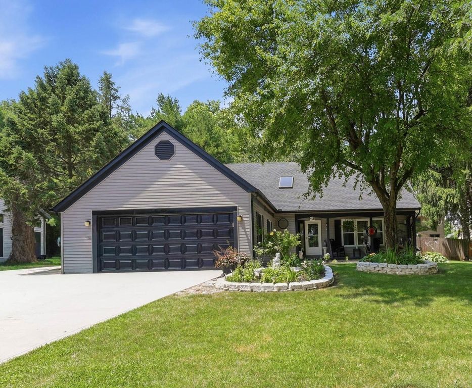211 Rosehill Road, Reynoldsburg, OH 43068
