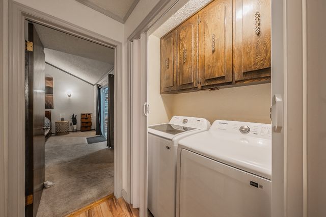 608 Sandlin Drive, Bedford, TX 76021