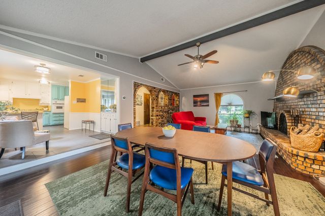 608 Sandlin Drive, Bedford, TX 76021
