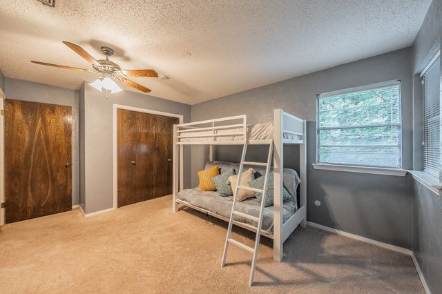 608 Sandlin Drive, Bedford, TX 76021
