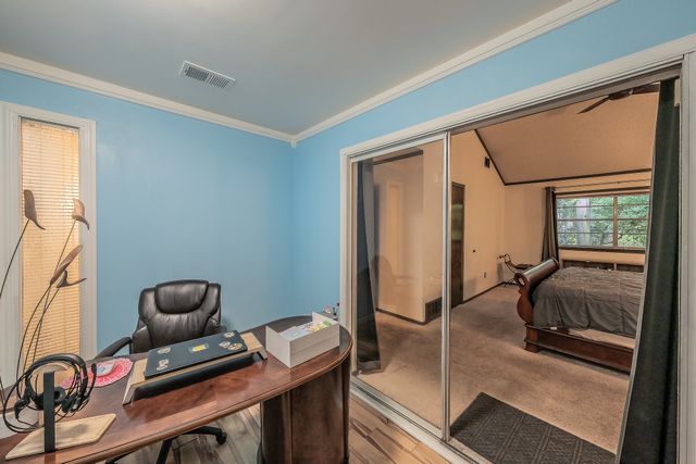 608 Sandlin Drive, Bedford, TX 76021