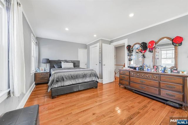 33 Beaumont Place, Newark, NJ 07104