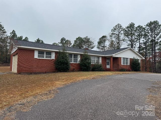 8684 Teals Mill Road, Cheraw, SC 29520