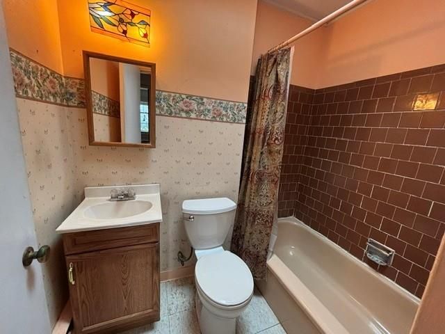 658 West Brookdale Street, Allentown City, PA 18103