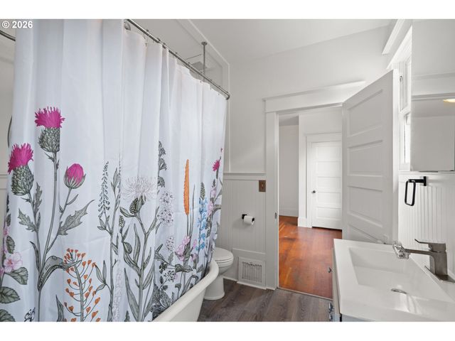 501 W 23RD St, Vancouver, WA 98660