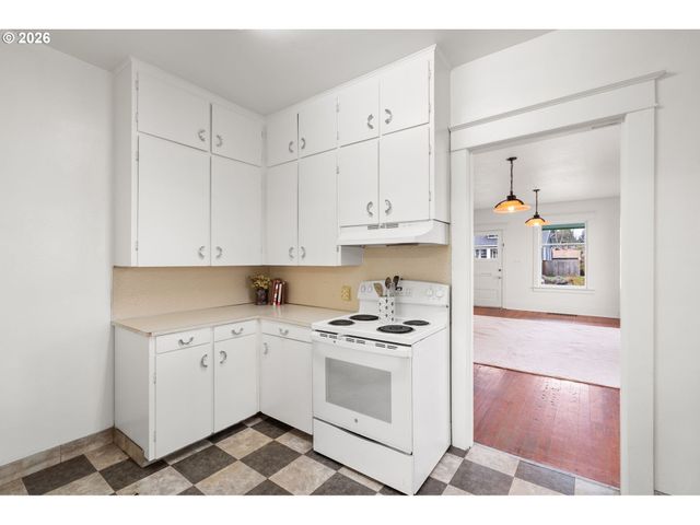 501 W 23RD St, Vancouver, WA 98660