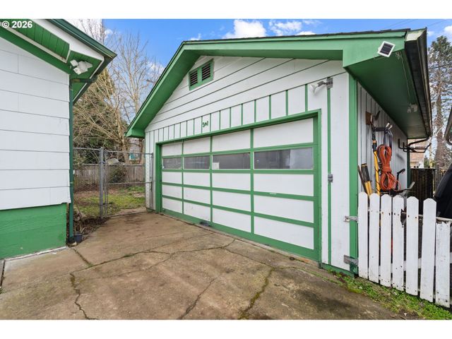 501 W 23RD St, Vancouver, WA 98660