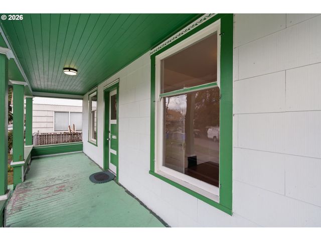 501 W 23RD St, Vancouver, WA 98660