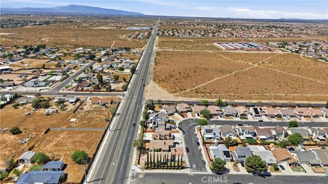 13645 Agate Way, Victorville, CA 92392