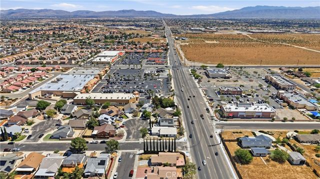 13645 Agate Way, Victorville, CA 92392