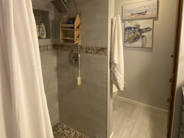 407 Green Acres Drive, Palmer, TX 75152