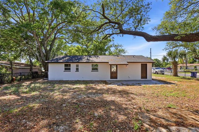 3207 DODGE STREET, Tampa, FL 33605