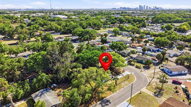 3207 DODGE STREET, Tampa, FL 33605
