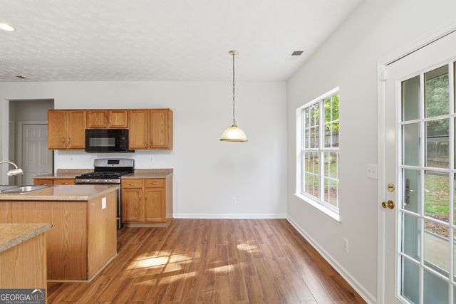 835 Shadow Lake Drive, Lithonia, GA 30058
