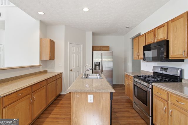 835 Shadow Lake Drive, Lithonia, GA 30058