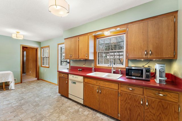 7447 Cloman Way, Inver Grove Heights, MN 55076