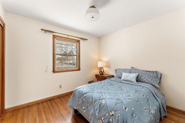 7447 Cloman Way, Inver Grove Heights, MN 55076