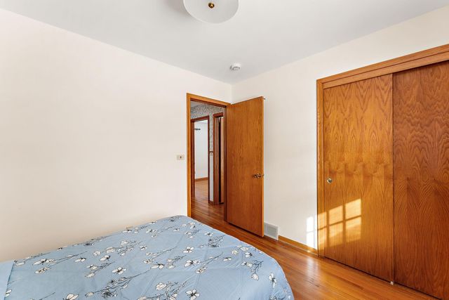 7447 Cloman Way, Inver Grove Heights, MN 55076