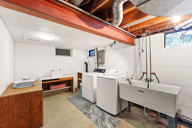 7447 Cloman Way, Inver Grove Heights, MN 55076