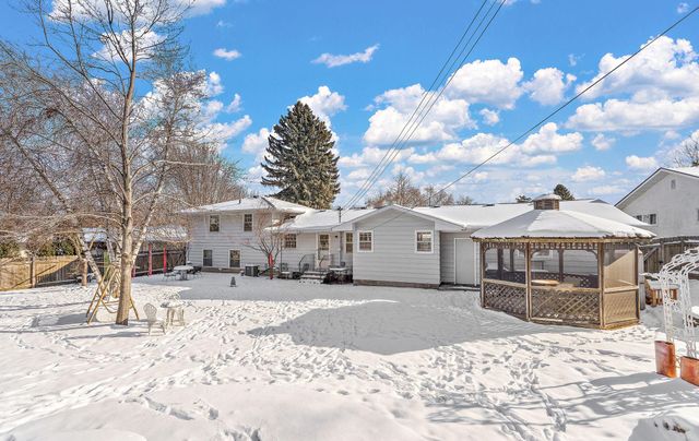 7447 Cloman Way, Inver Grove Heights, MN 55076