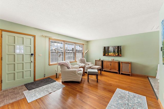 7447 Cloman Way, Inver Grove Heights, MN 55076