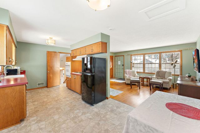 7447 Cloman Way, Inver Grove Heights, MN 55076