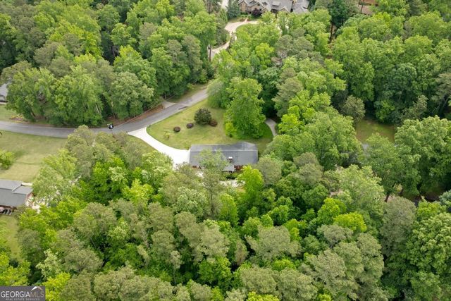 4670 Windsor Drive SW, Smyrna, GA 30082