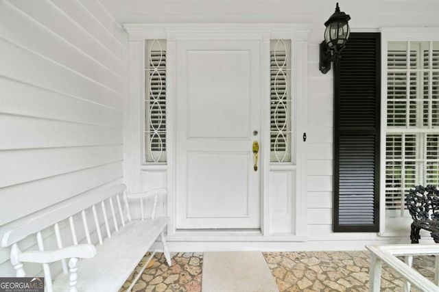 4670 Windsor Drive SW, Smyrna, GA 30082