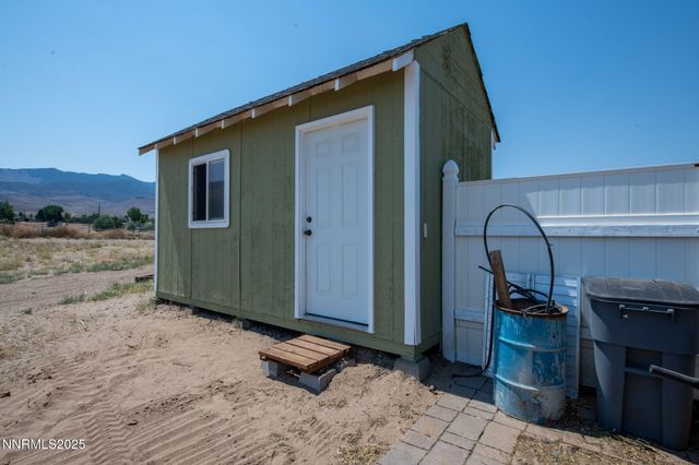 275 Imperial Road, Dayton, NV 89403