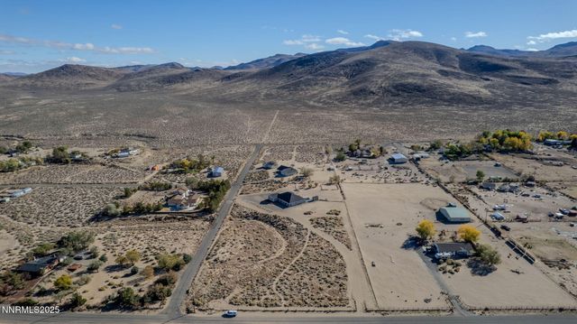 275 Imperial Road, Dayton, NV 89403