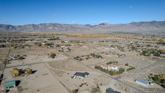 275 Imperial Road, Dayton, NV 89403