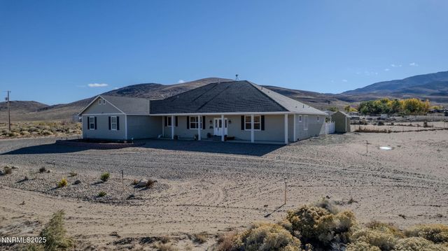 275 Imperial Road, Dayton, NV 89403