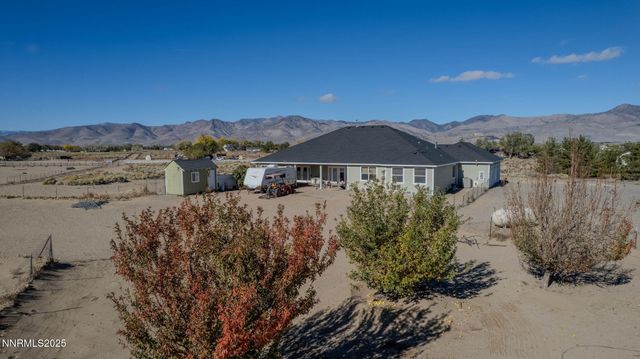 275 Imperial Road, Dayton, NV 89403