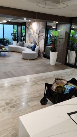 4200 Hillcrest Drive 707, Hollywood, FL 33021