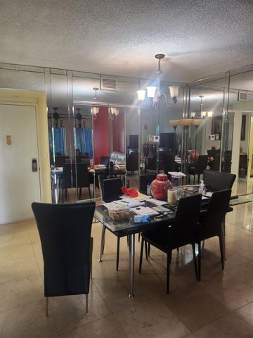 4200 Hillcrest Drive 707, Hollywood, FL 33021