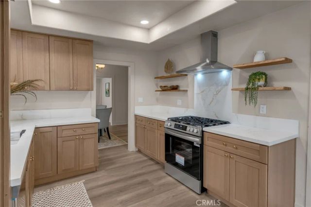 520 E 8th Street, Corona, CA 92879