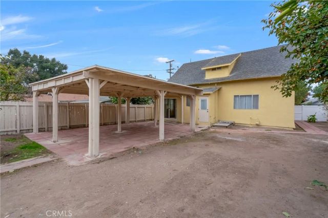 520 E 8th Street, Corona, CA 92879