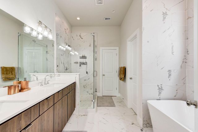 5857 Dolores Street, Houston, TX 77057