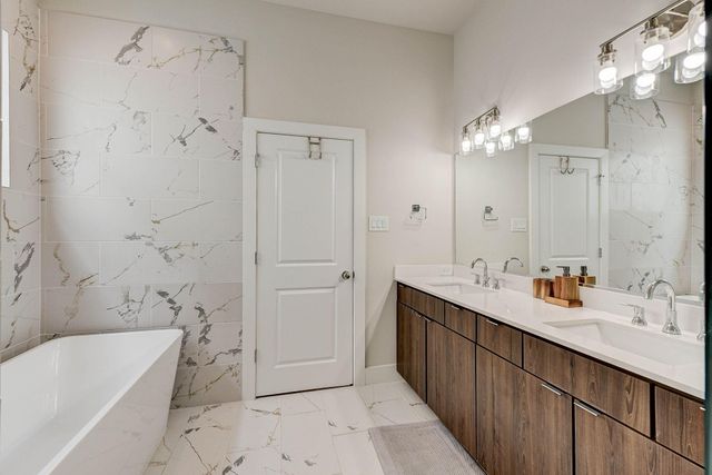 5857 Dolores Street, Houston, TX 77057