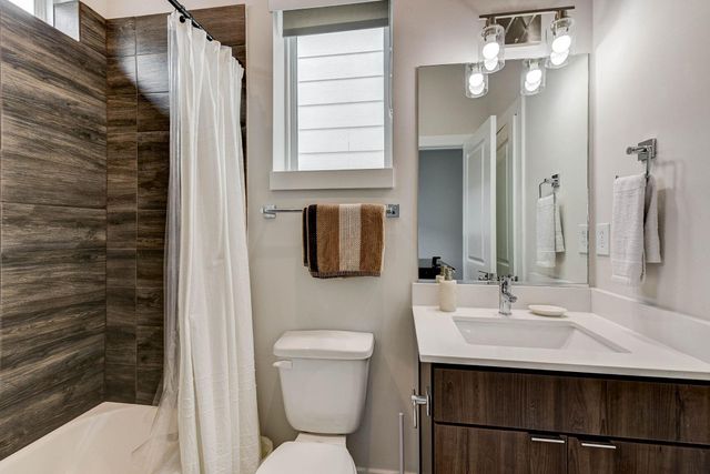 5857 Dolores Street, Houston, TX 77057