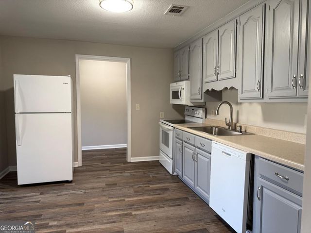 421 Whitehall Street, Vienna, GA 31092