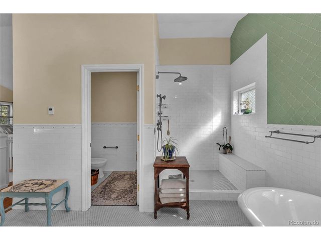 2845 S Ogden St, Englewood, CO 80113