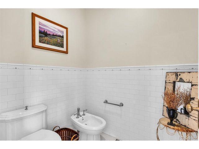 2845 S Ogden St, Englewood, CO 80113