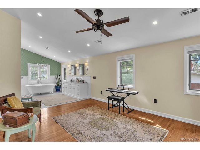 2845 S Ogden St, Englewood, CO 80113