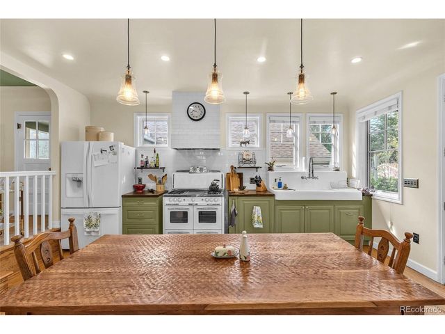 2845 S Ogden St, Englewood, CO 80113