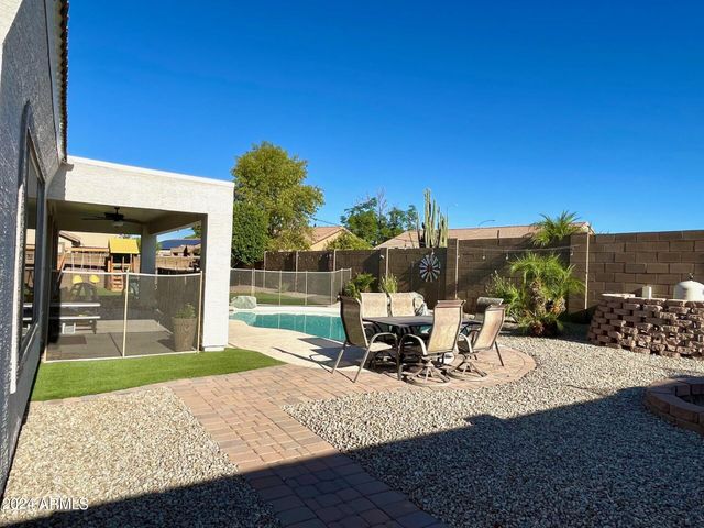 8616 E Ocaso Avenue, Mesa, AZ 85212