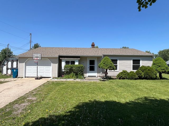 757 Crestwood Drive, Aurora, IL 60506