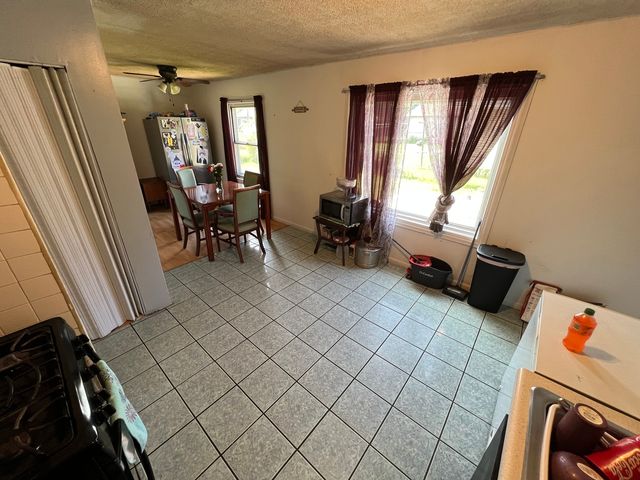 757 Crestwood Drive, Aurora, IL 60506