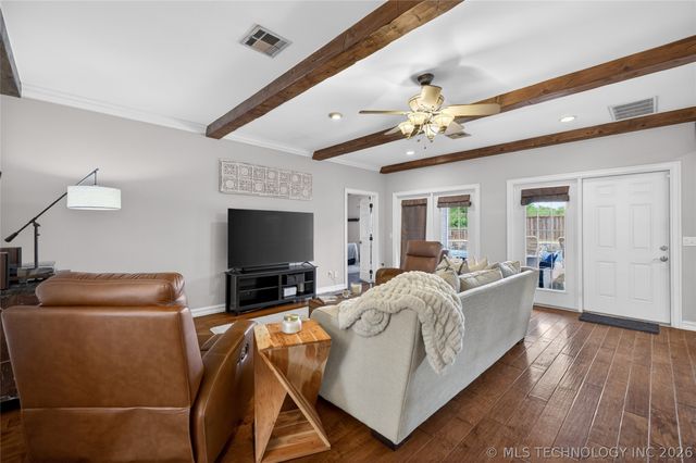 18875 S Garnett Road, Bixby, OK 74008